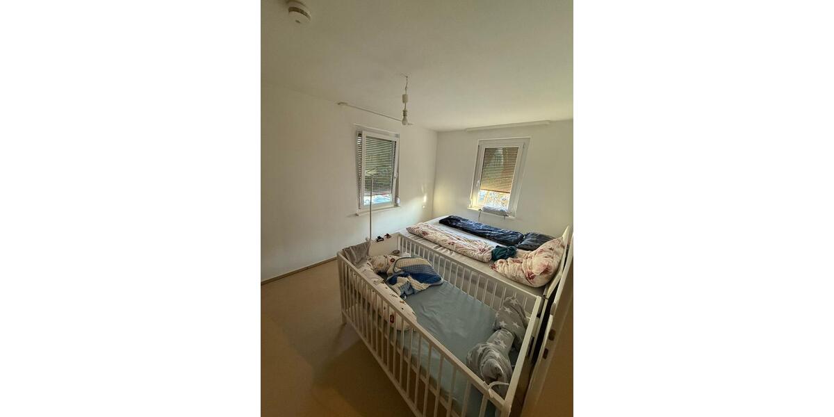 Etagenwohnung Schorndorf - 3 Zimmer, 75 m&sup2;, 880&euro; | Angebot:24627414