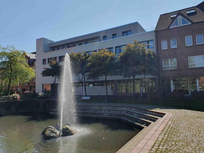 Moderne Büro- o. Praxisfläche- Erstbezug nach Sanierung