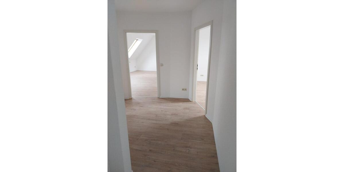 Etagenwohnung Ostrau - 3 Zimmer, 65 m&sup2;, 390&euro; | Angebot:23295351