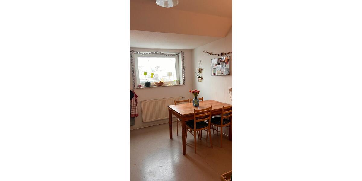 Zimmer in 3-Zimmer-Wohnung 1 zimmer