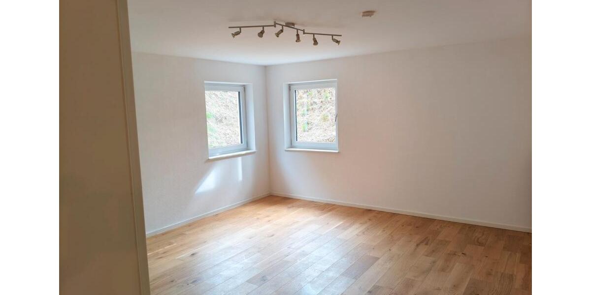 Maisonettenwohnung Rechtmehring - 5 Zimmer, 143 m&sup2;, 1.700&euro; | Angebot:26083651