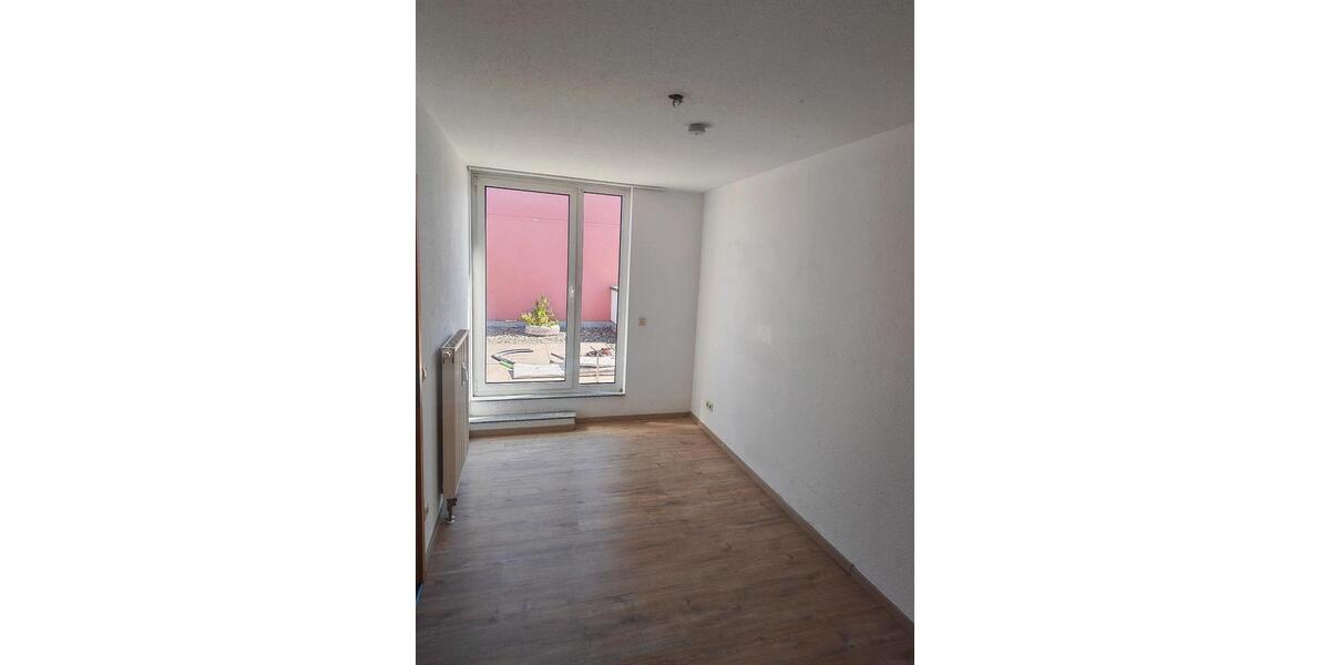 Maisonettenwohnung Schiffweiler - 3 Zimmer, 70 m&sup2;, 800&euro; | Angebot:26522016