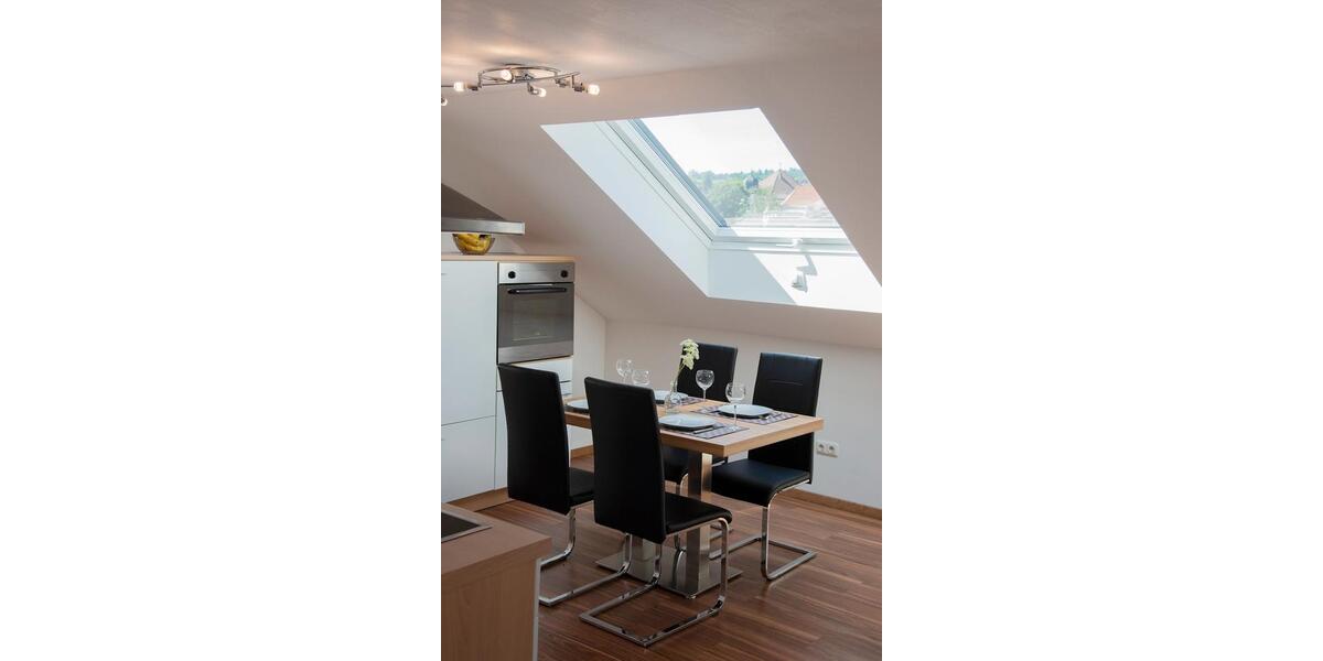 Dachgeschoßwohnung Kronach - 3 Zimmer, 72 m&sup2;, 735&euro; | Angebot:23471069