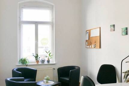 Gewerbeobjekt Reichenbach im Vogtland Reichenbach - 8 Zimmer, 196 m&sup2;, 985&euro; | Angebot:24028588