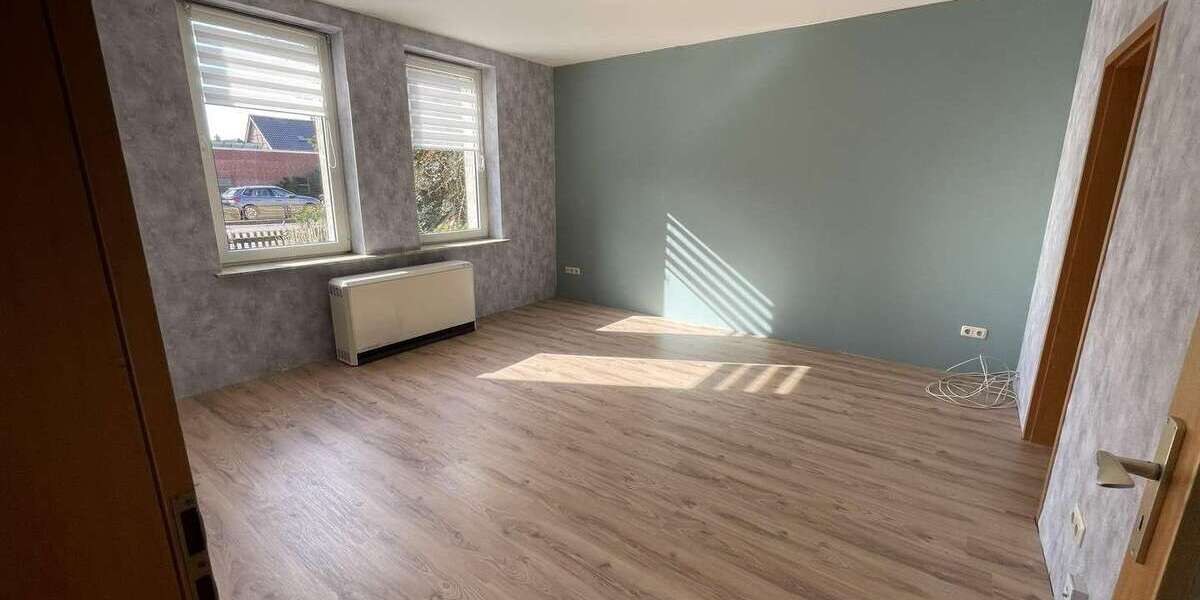 Etagenwohnung Helmstedt - 3 Zimmer, 72 m&sup2;, 572&euro; | Angebot:26013170