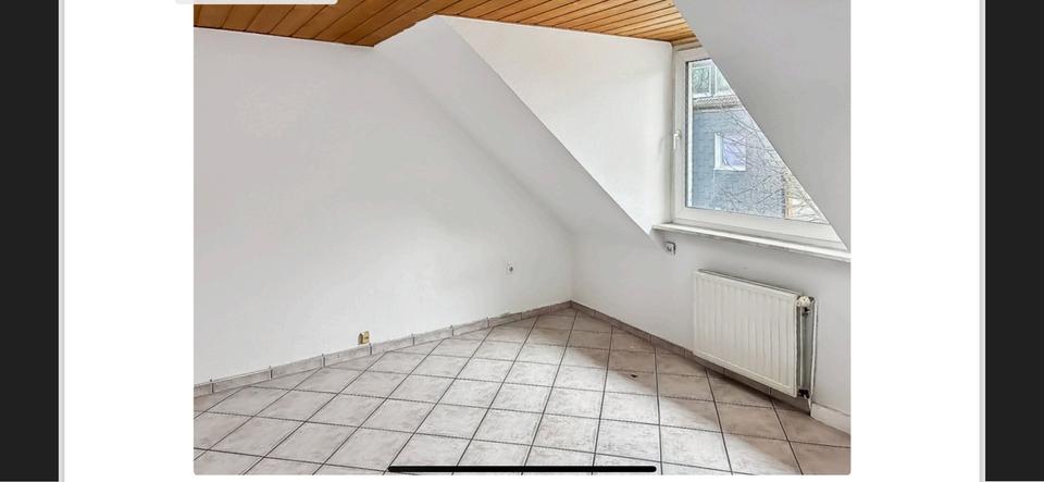 Schöne 3-Zimmer DG Wohnung in ALTENHAGEN zur Miete 3 zimmer