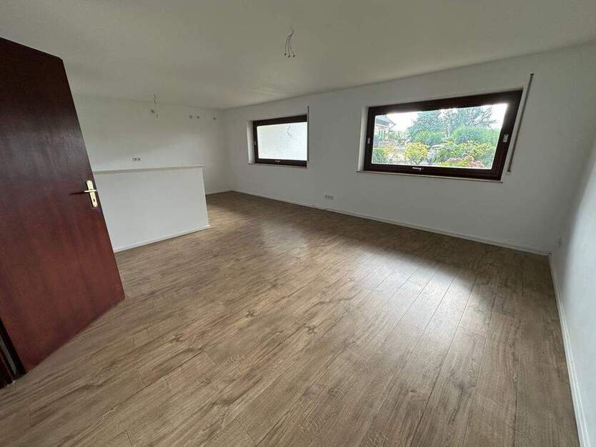 3-Zimmer-Wohnung im Erdgeschoss eines Dreifamilienhauses – mit Fußbodenheizung