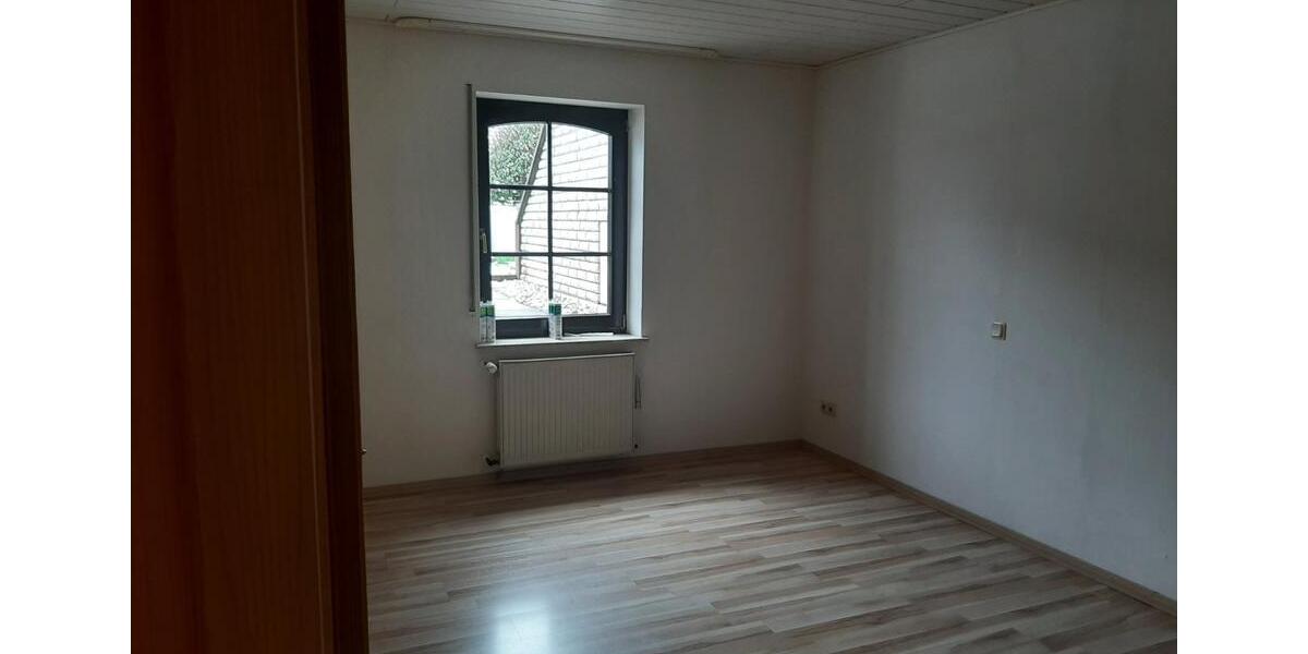 Erdgeschoßwohnung Preist - 2 Zimmer, 64 m&sup2;, 450&euro; | Angebot:24977753