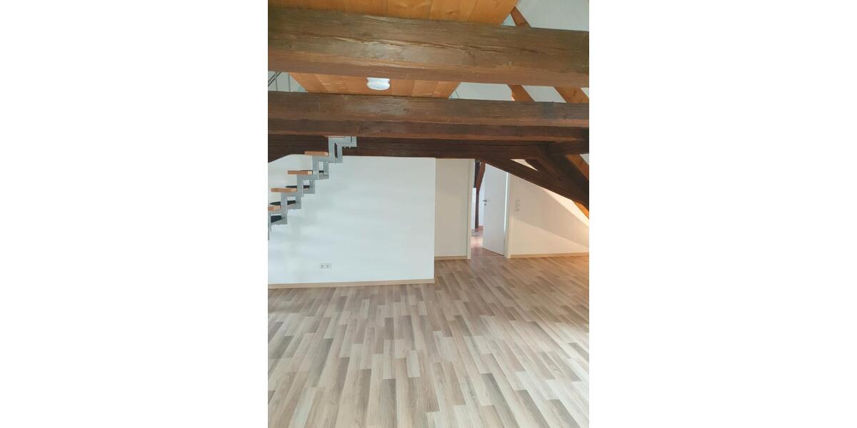 Maisonettenwohnung Sulzbach-Rosenberg Rosenberg - 2 Zimmer, 83 m&sup2;, 850&euro; | Angebot:26704340