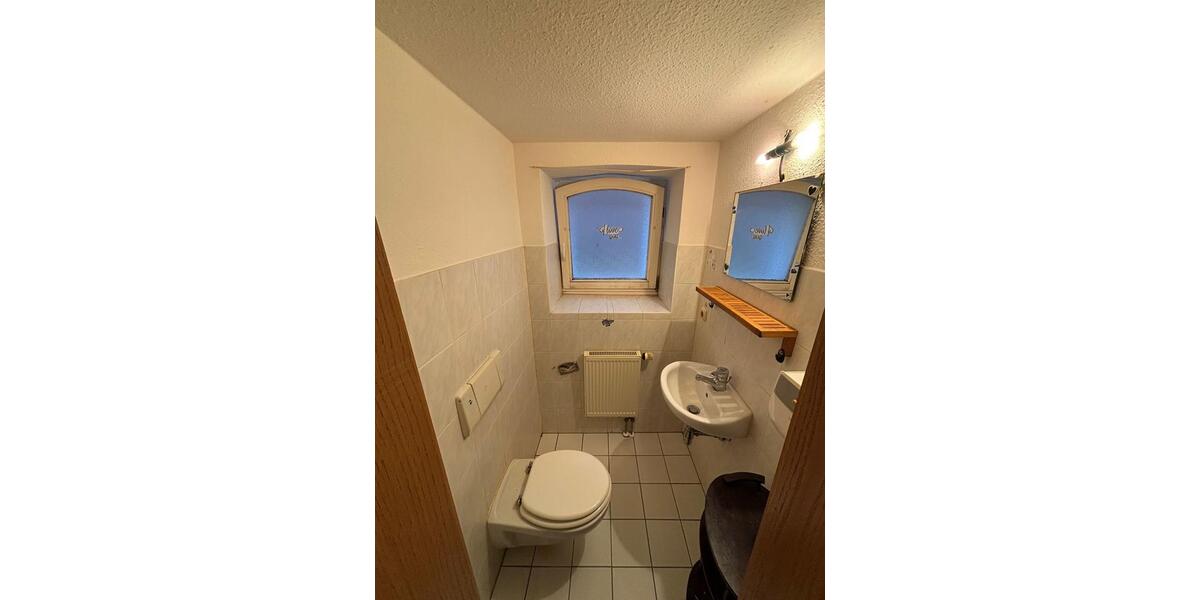 Etagenwohnung Tambach-Dietharz Dietharz - 3 Zimmer, 81 m&sup2;, 468&euro; | Angebot:25256417