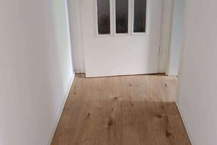 Wohnung Remscheid - 1 Zimmer, 35 m&sup2;, 331&euro; | Angebot:26754851
