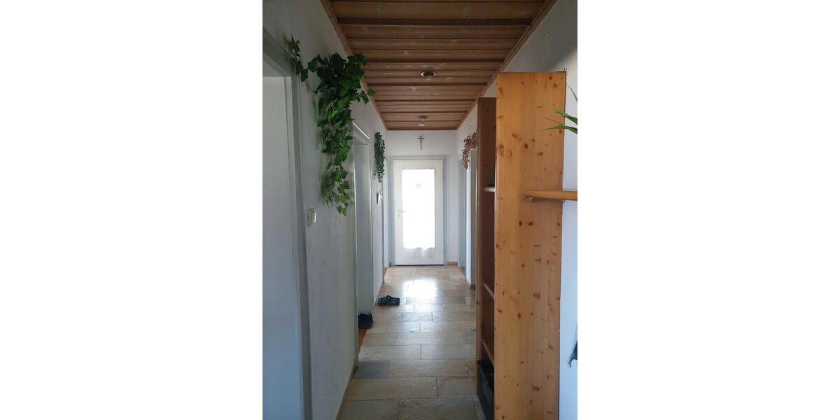 Etagenwohnung Stegaurach - 3.5 Zimmer, 93 m&sup2;, 850&euro; | Angebot:26396920