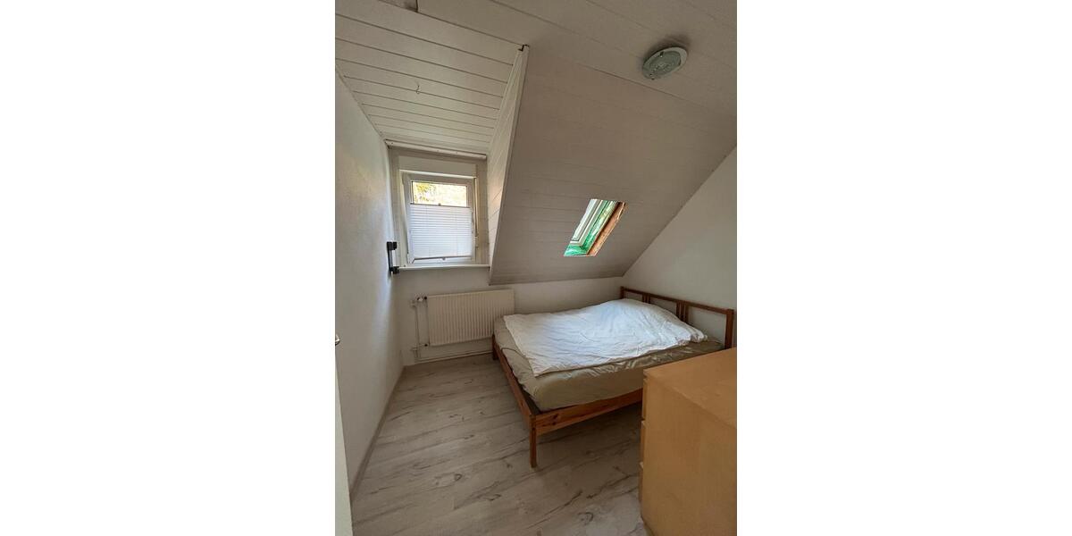 Etagenwohnung Siegen Kaan-Marienborn - 4 Zimmer, 60 m&sup2;, 550&euro; | Angebot:25810589