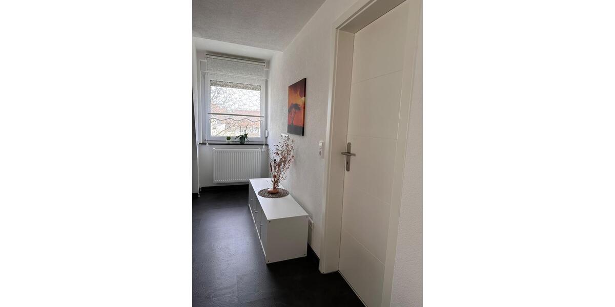 Dachgeschoßwohnung Kornwestheim - 2 Zimmer, 55 m&sup2;, 980&euro; | Angebot:26147811