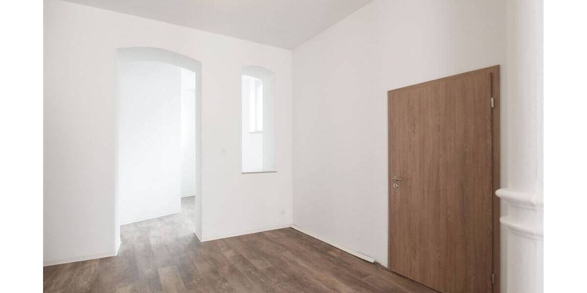 Terrassenwohnung Mittweida - 4 Zimmer, 166 m&sup2;, 998&euro; | Angebot:25741254