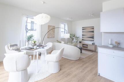 Wohnung Lübeck Sankt Lorenz Nord - 4 Zimmer, 109 m&sup2;, 1.960&euro; | Angebot:26660313