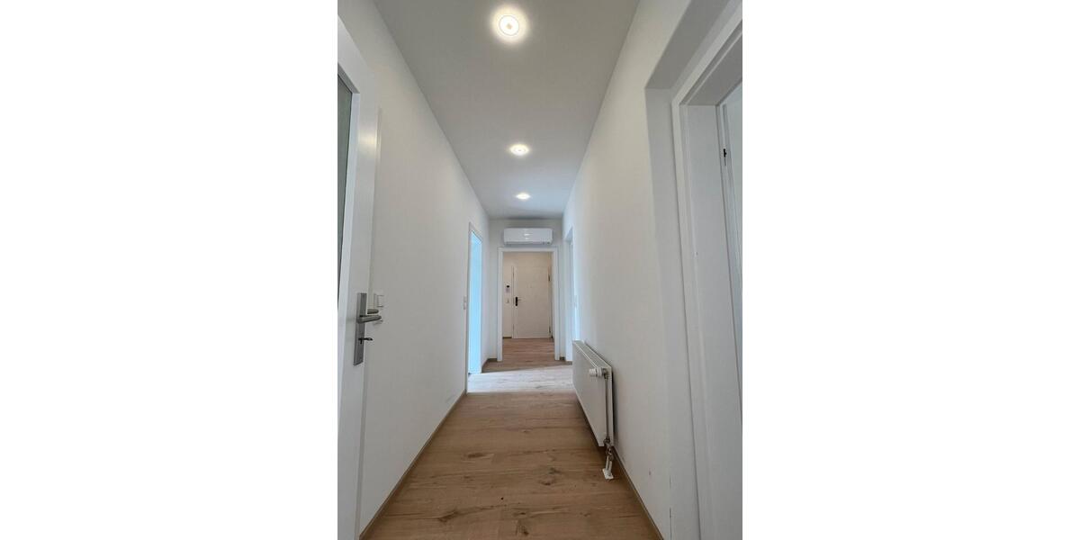 Etagenwohnung Barby - 5 Zimmer, 130 m&sup2;, 800&euro; | Angebot:26248806