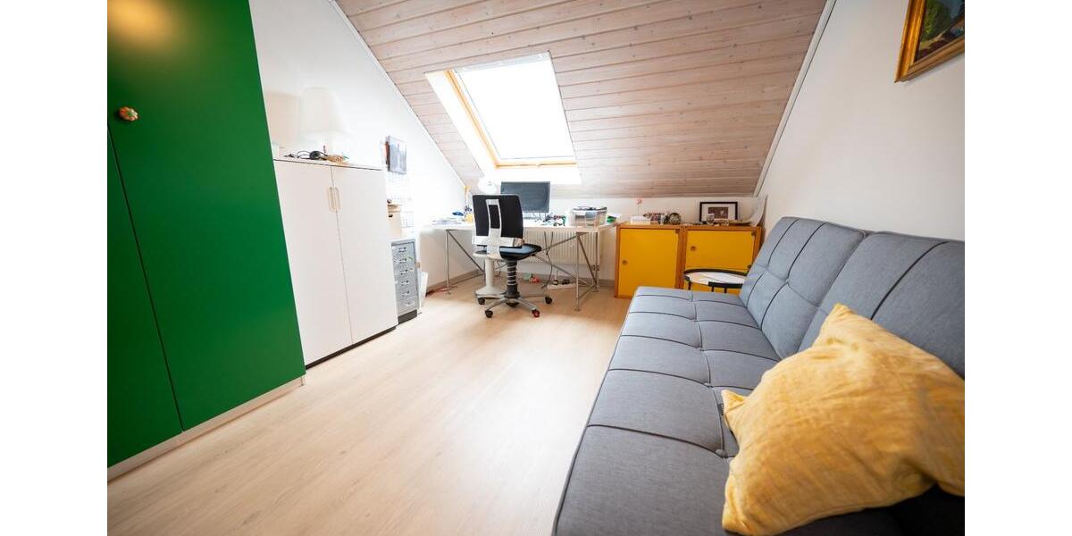 Reihenhaus Würzburg Lengfeld - 4 Zimmer, 109 m&sup2;, 1.370&euro; | Angebot:25419695