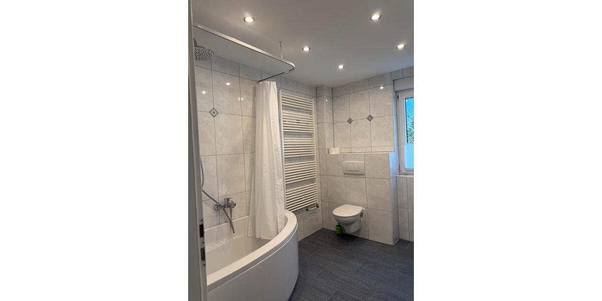 Einfamilienhaus Hofheim am Taunus - 4 Zimmer, 125 m&sup2;, 2.850&euro; | Angebot:25977484