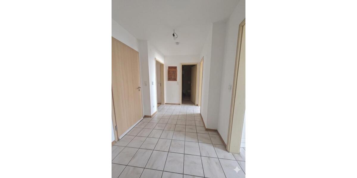 Erdgeschoßwohnung Neubrunn - 6 Zimmer, 120 m&sup2;, 960&euro; | Angebot:26006492