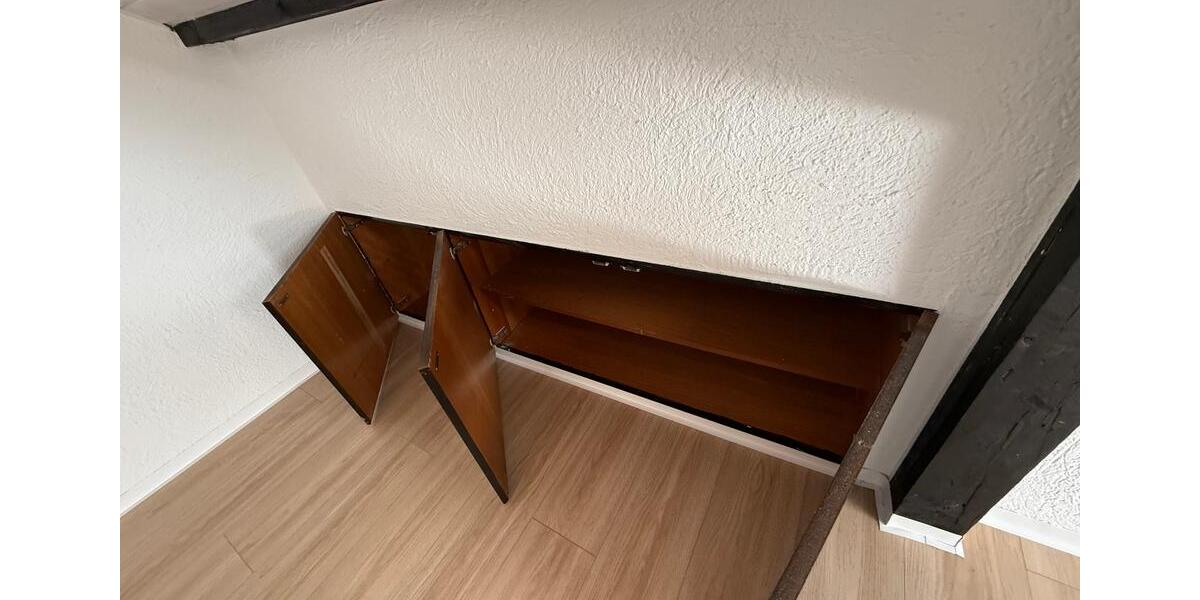 Dachgeschoßwohnung Greiz - 3 Zimmer, 65 m&sup2;, 325&euro; | Angebot:26070754