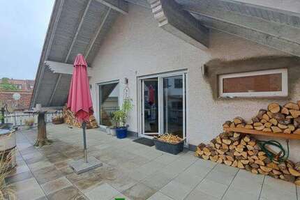 Wohnung Ronneburg - 2 Zimmer, 104 m&sup2;, 1.300&euro; | Angebot:26888347