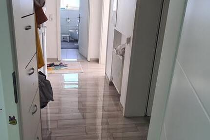 Wohnung Homburg - 3 Zimmer, 80 m&sup2;, 820&euro; | Angebot:27653635