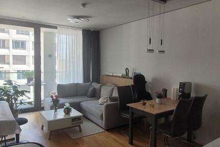 Wohnung Berlin Mitte - 2 Zimmer, 54 m&sup2;, 1.600&euro; | Angebot:26624995