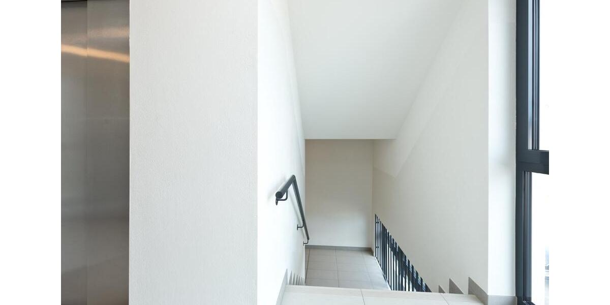 Etagenwohnung Waren (Müritz) - 3 Zimmer, 125 m&sup2;, 1.996&euro; | Angebot:24768300