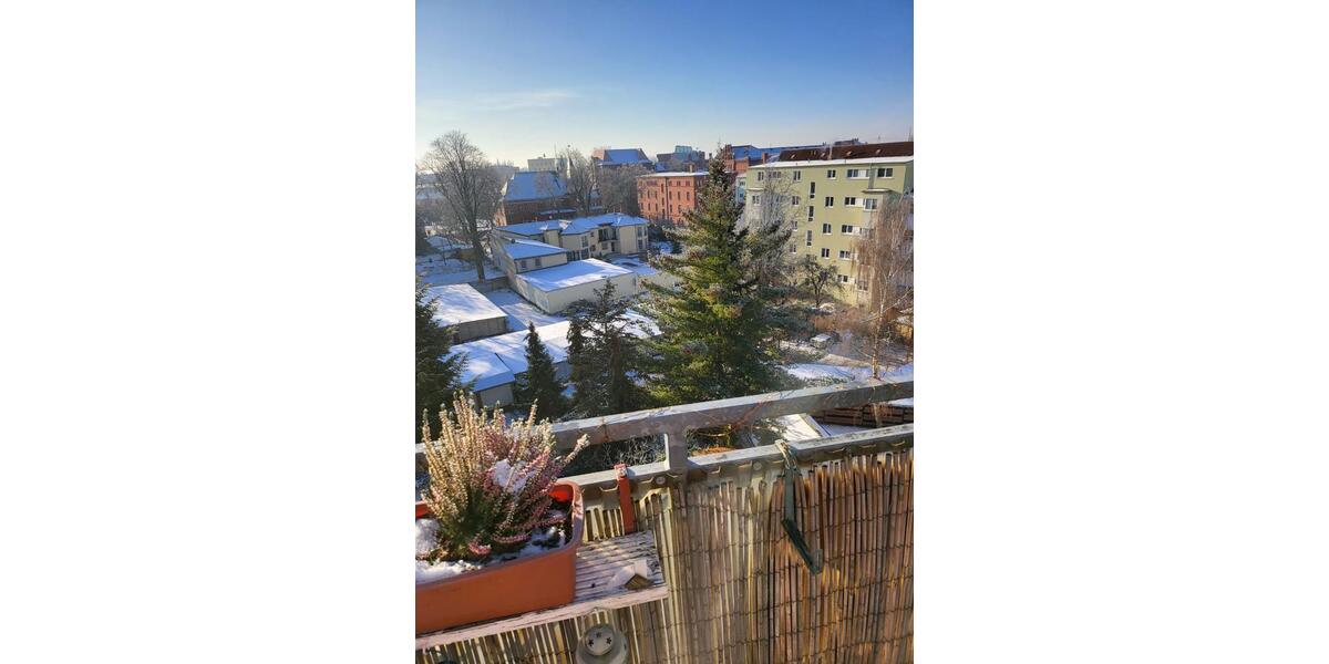 Dachgeschoßwohnung Brandenburg an der Havel - 3 Zimmer, 89 m&sup2;, 1.200&euro; | Angebot:25130968