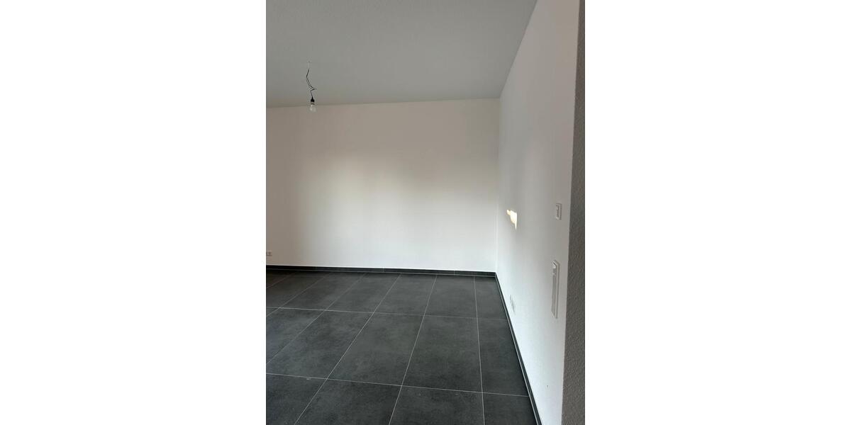 Etagenwohnung Barßel - 5 Zimmer, 92 m&sup2;, 900&euro; | Angebot:25698833