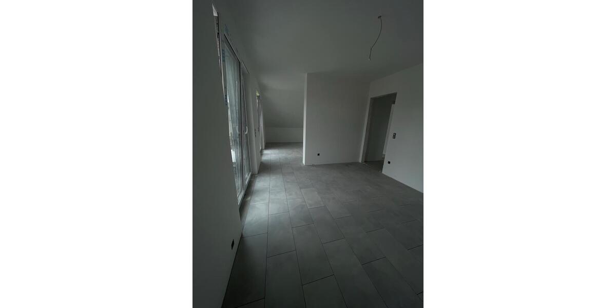 Erdgeschoßwohnung Knittlingen - 4 Zimmer, 88 m&sup2;, 1.250&euro; | Angebot:25998765