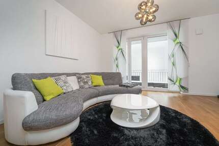 Zimmer Hamburg Wandsbek - 2 Zimmer, 1.350&euro; | Angebot:26495886