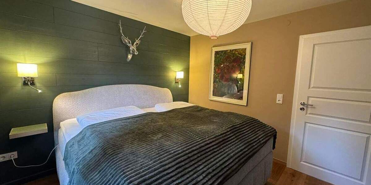 2-Zimmer-Eck-Wohnung ca. 48 m², 1. OG, voll möbliert, EBK neu, Keller - befristet auf 1 Jahr 2 zimmer