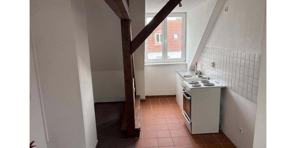 Dachgeschoßwohnung Jüterbog - 1 Zimmer, 31 m&sup2;, 200&euro; | Angebot:26665514