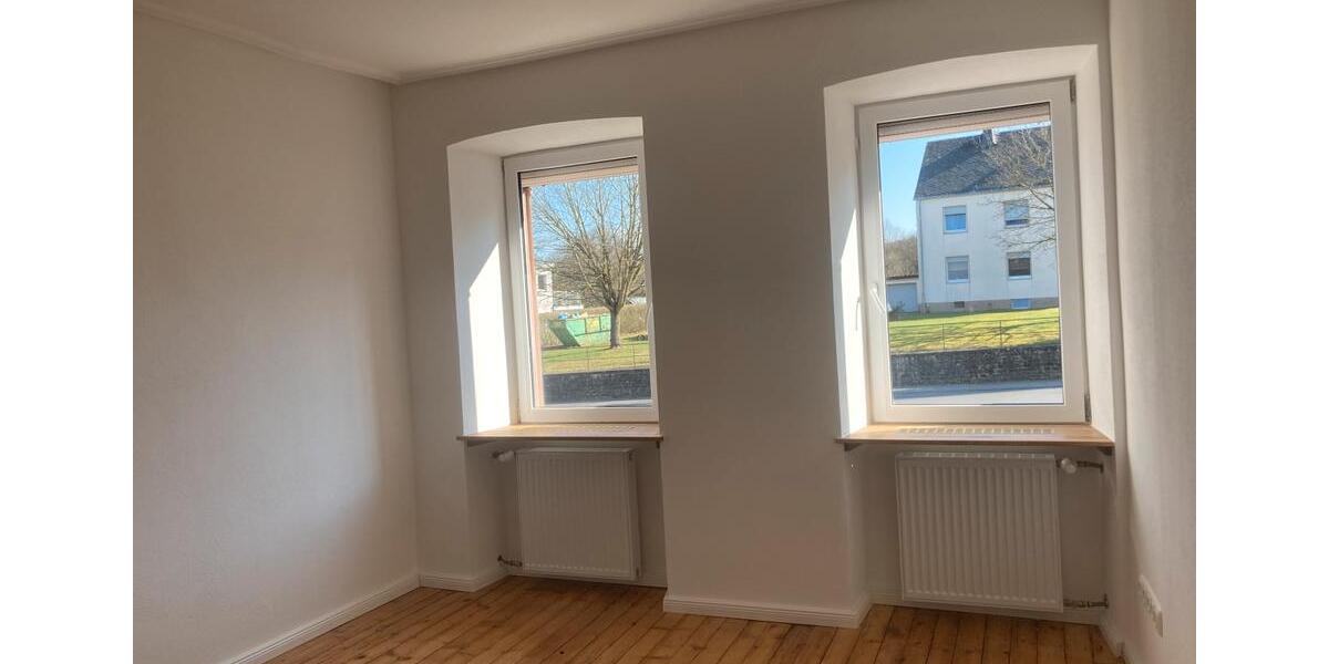 Etagenwohnung Echternacherbrück - 5 Zimmer, 128 m&sup2;, 1.400&euro; | Angebot:24523248