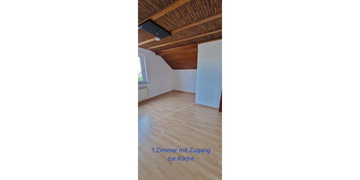 Helle 5 Zimmer Wohnung in einem 2. 5 zimmer