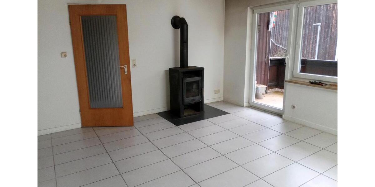 Ruhige Wohnung 95632 Wunsiedel Breitenbrunn grosser Balkon 4 zimmer