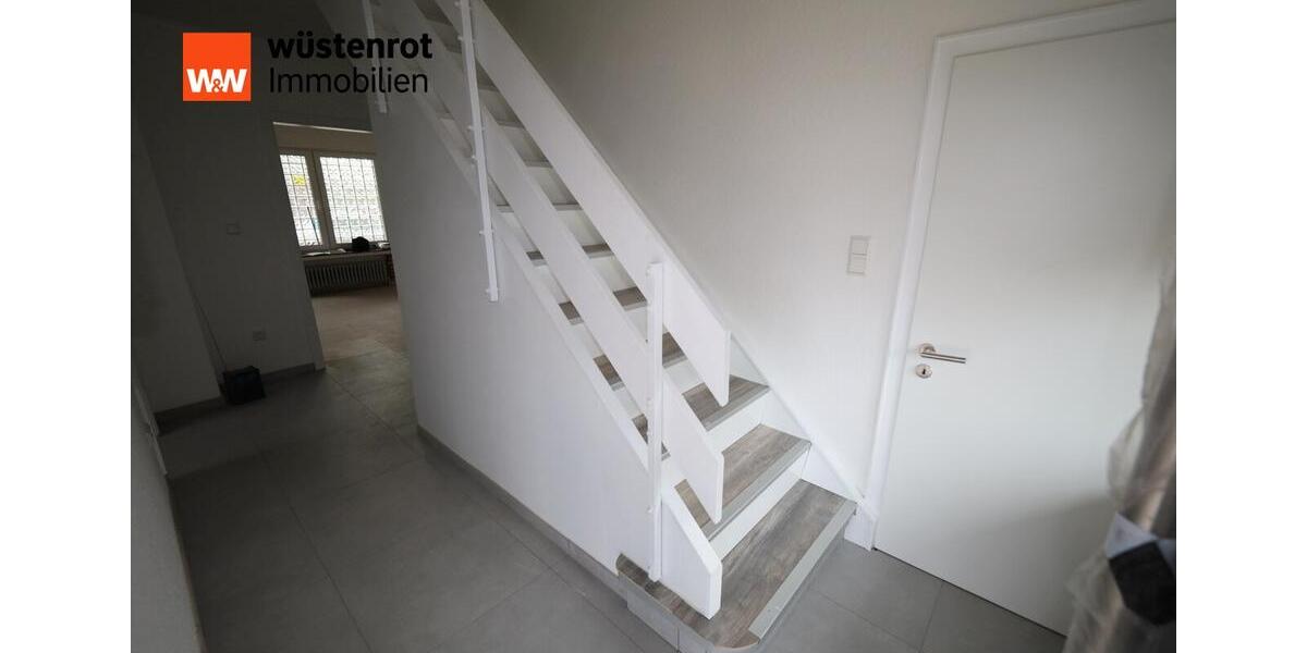 Einfamilienhaus Holdorf - 9 Zimmer, 190 m&sup2;, 1.250&euro; | Angebot:25836736