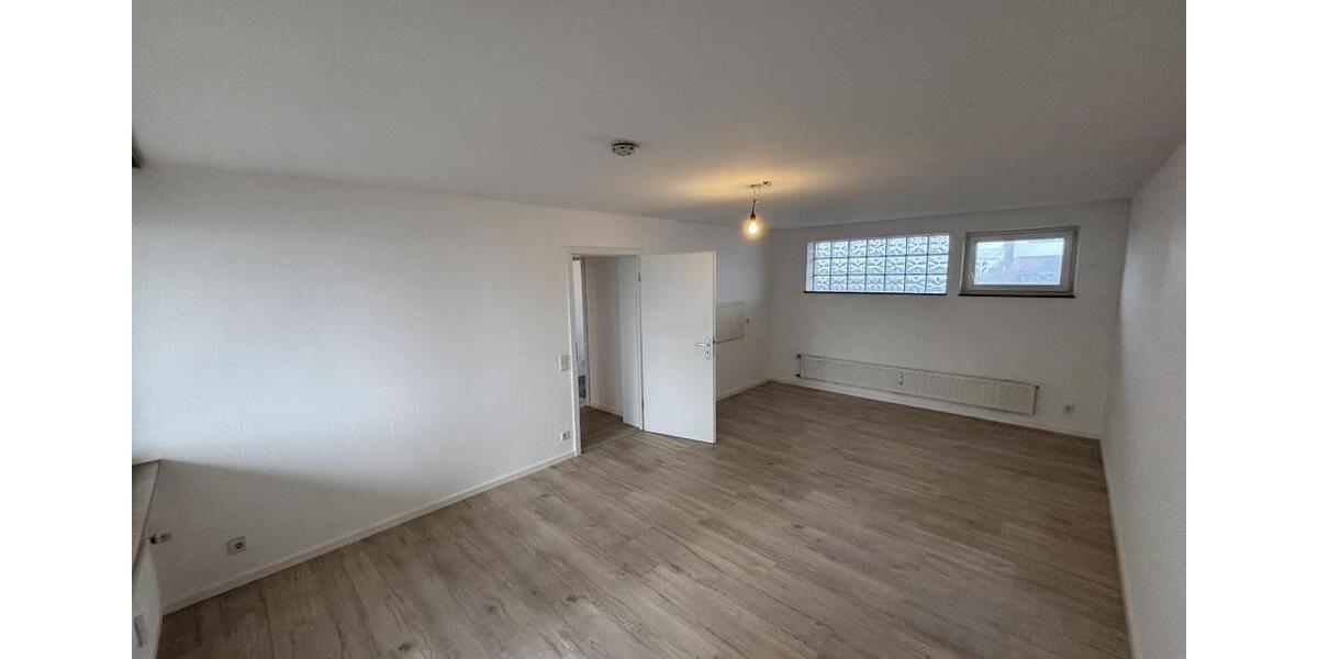 Erdgeschoßwohnung Heidenheim an der Brenz Aufhausen - 3 Zimmer, 79 m&sup2;, 650&euro; | Angebot:24422981