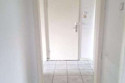 Wohnung Gelsenkirchen Ückendorf - 3.5 Zimmer, 70 m&sup2;, 470&euro; | Angebot:26944586