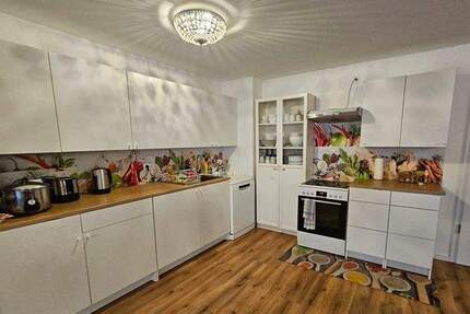 Wohnung Markgröningen - 3 Zimmer, 100 m&sup2;, 1.430&euro; | Angebot:24699876