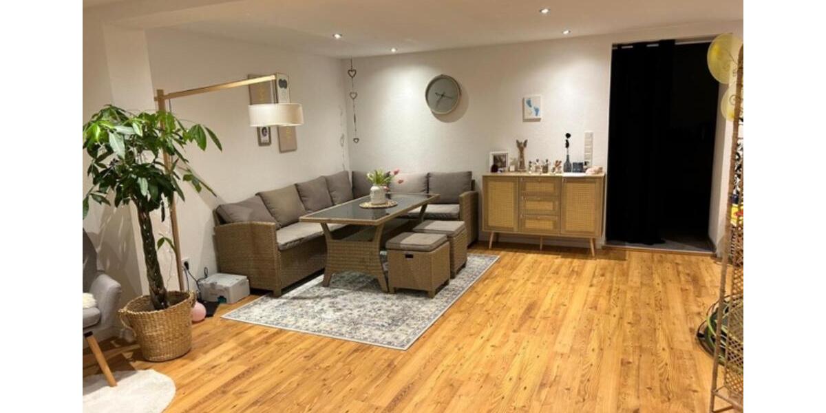 Etagenwohnung Oberthal - 2 Zimmer, 75 m&sup2;, 600&euro; | Angebot:25922340