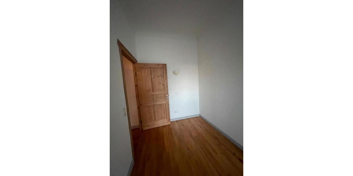 Etagenwohnung Berlin Pankow - 5 Zimmer, 36 m&sup2;, 550&euro; | Angebot:25131118