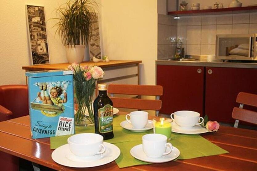City Apartment Regensburg - Möblierte Wohnung in Regensburg-Sallern 16€ p.PNacht für max. 3 Personen - Ideal zur Anmietung auf Zeit o. Zwischenmiete
