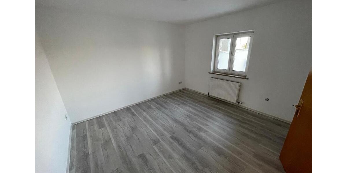 Einfamilienhaus Freising Ast - 5 Zimmer, 150 m&sup2;, 2.250&euro; | Angebot:26062486