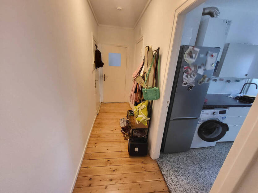 Zentrale Lage: Sanierte 2-Zimmer-Wohnung mit Balkon in HL-St. Jürgen (Nähe Uni), Ratzeburger Allee