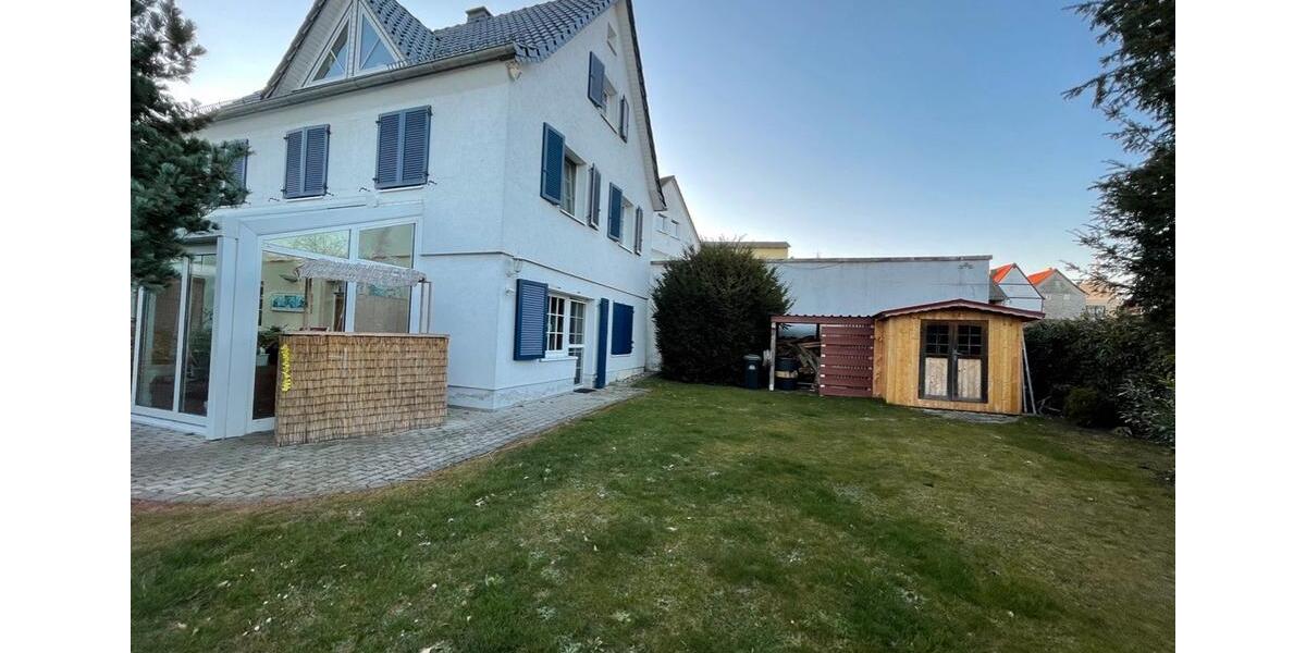 Einfamilienhaus Neukirchen - 6 Zimmer, 150 m&sup2;, 1.200&euro; | Angebot:24954785