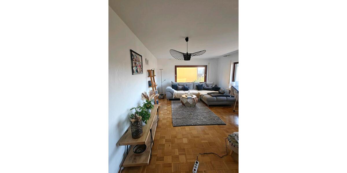 Hochparterre Pfinztal - 3.5 Zimmer, 117 m&sup2;, 950&euro; | Angebot:25269537