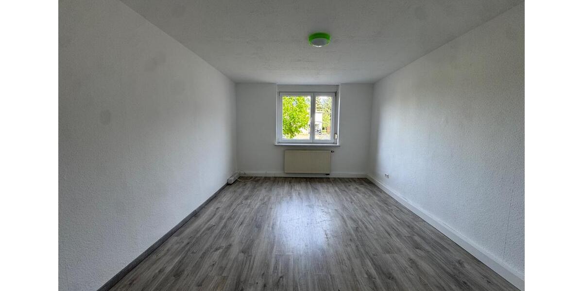 Erdgeschoßwohnung Bad Schmiedeberg - 4 Zimmer, 119 m&sup2;, 950&euro; | Angebot:26505450